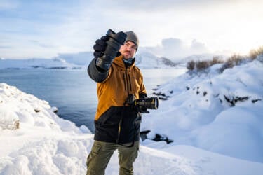 Nikon magazine - Nicolas Jaegergaard and the ZR 
